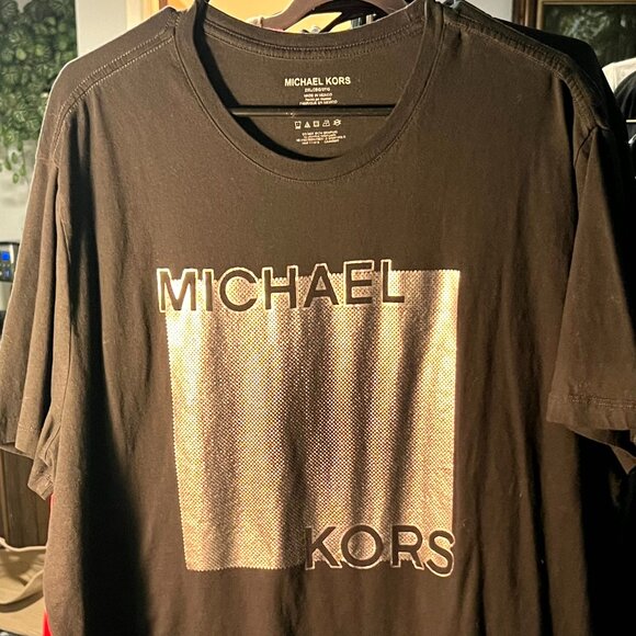 Michael Kors 100% Cotton Black w Metallic Brand Graphic Print Tee T-Shirt SZ 2XL - Picture 1 of 4